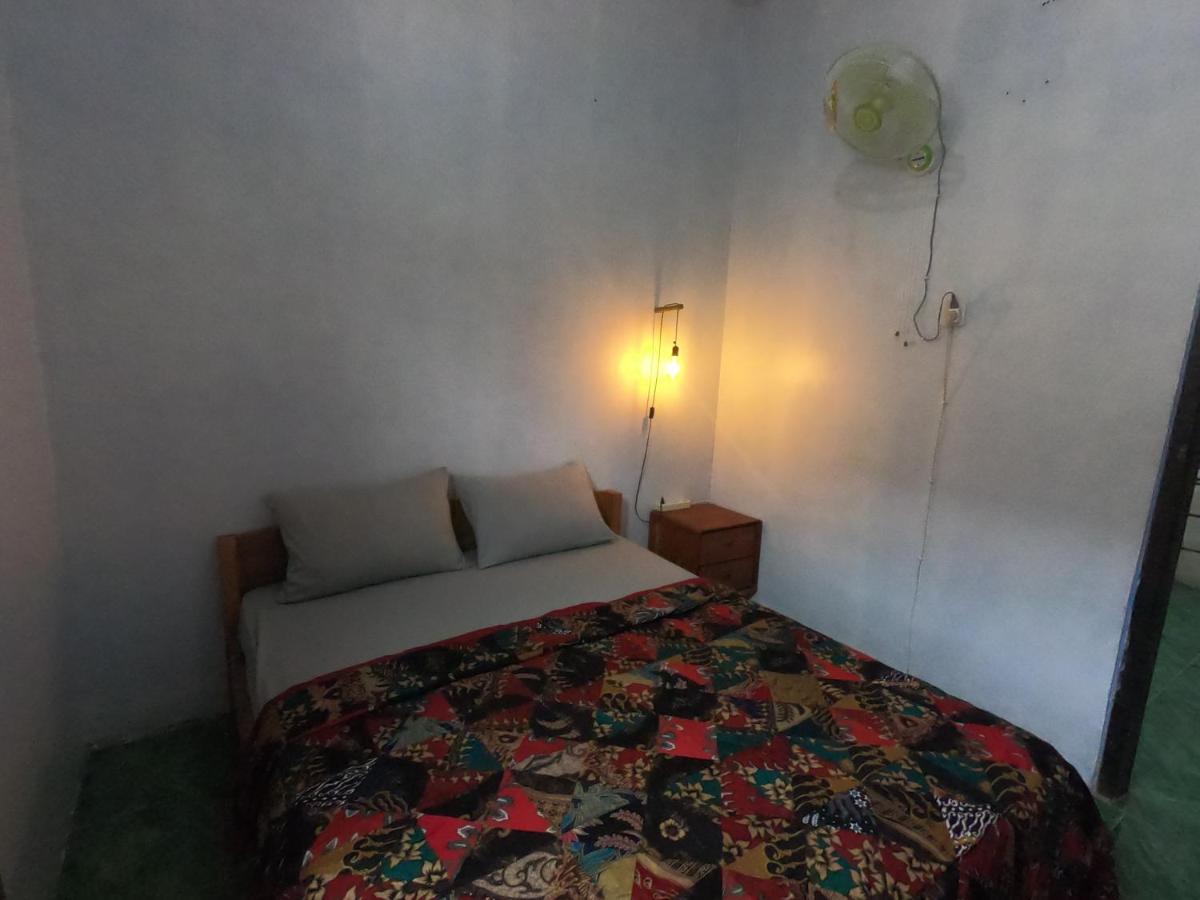 Owl Hostel Карімунджава Екстер'єр фото