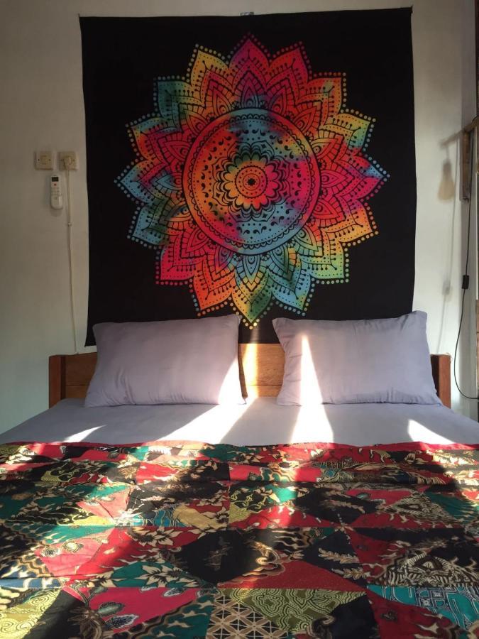 Owl Hostel Карімунджава Номер фото